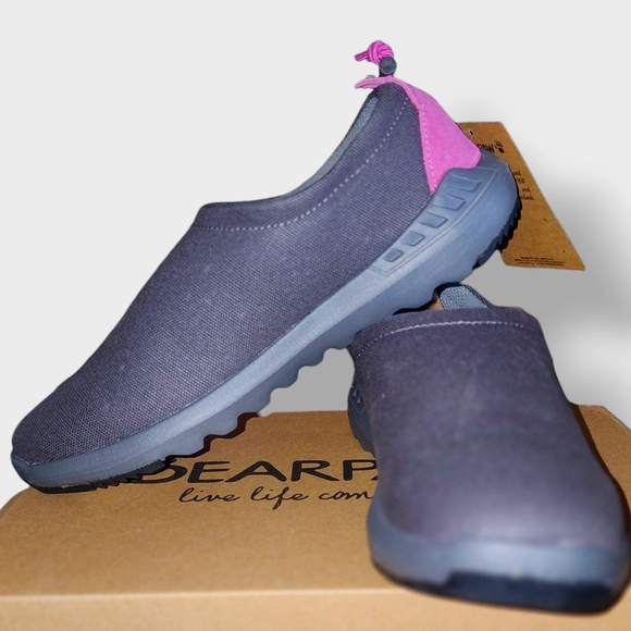 BEARPAW Jack Shoe Slip On - Picture 1 of 11